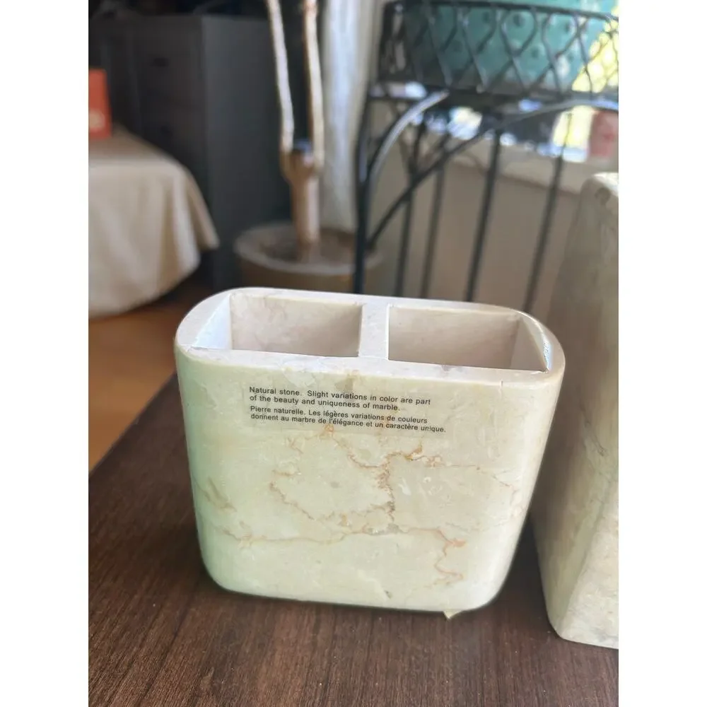 Bed Bath & beyond MARBLE BATHROOM TISSUE BOX COVER & TB Holder - CHAMPAGNE